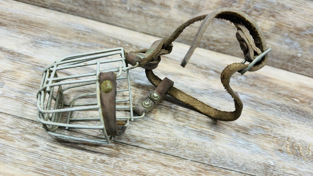 Vintage Small Wire Basket Dog Muzzle