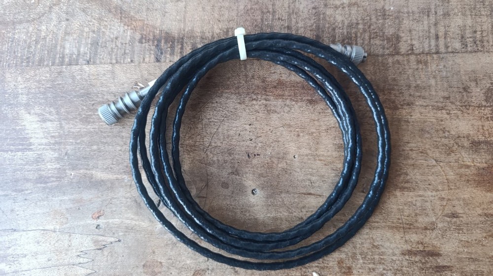 Brüel & Kjær Type 2634 Charge Amplifier with cable