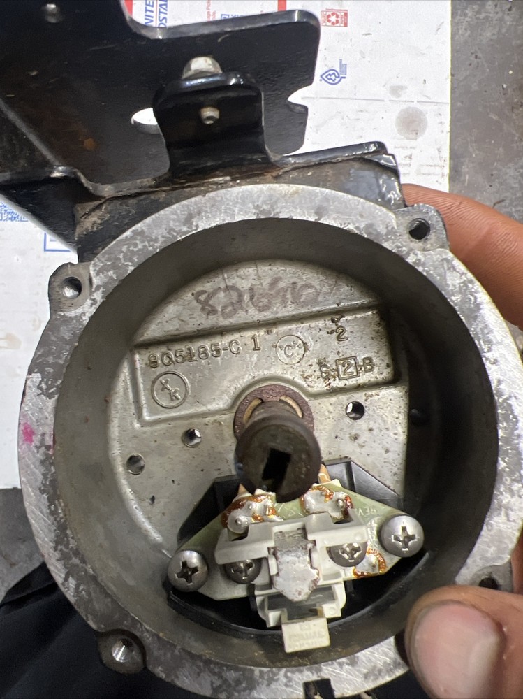 mercruiser thunderbolt distributor