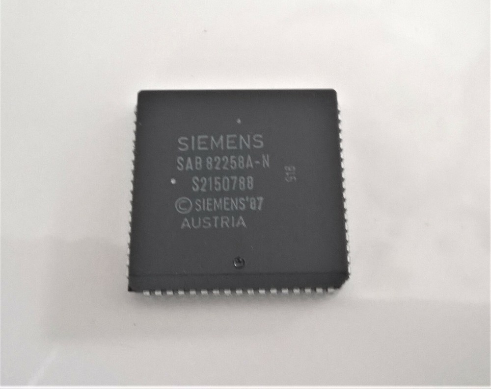 SAB82258A-N Processor PLCC SIEMENS