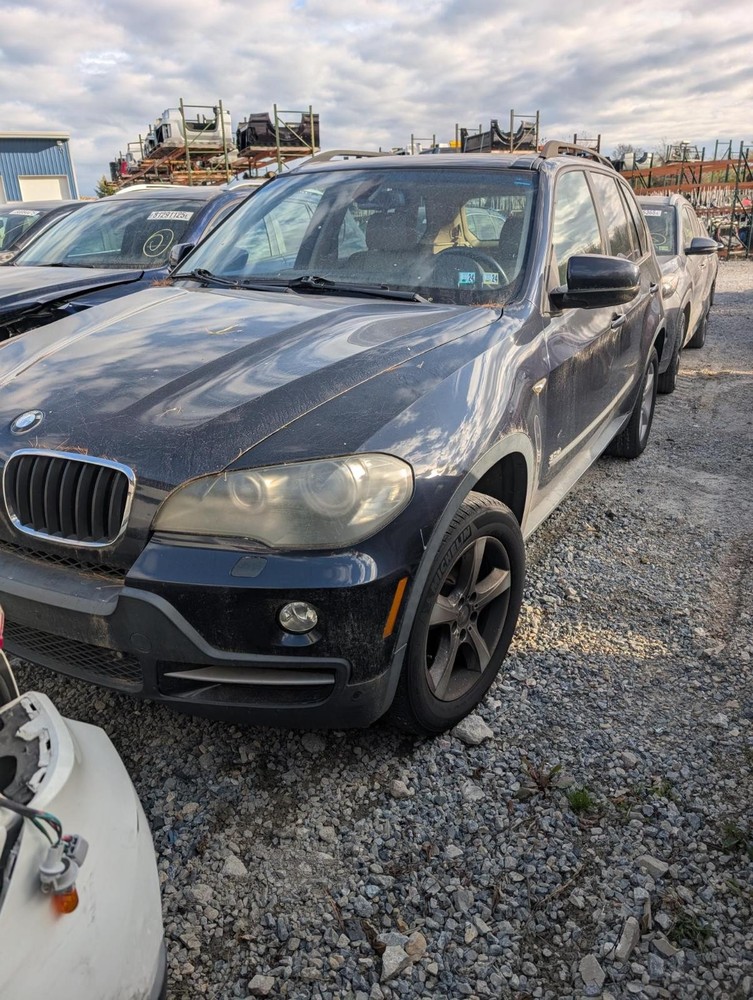 Used Headrest fits: 2007 Bmw X5 Grade A