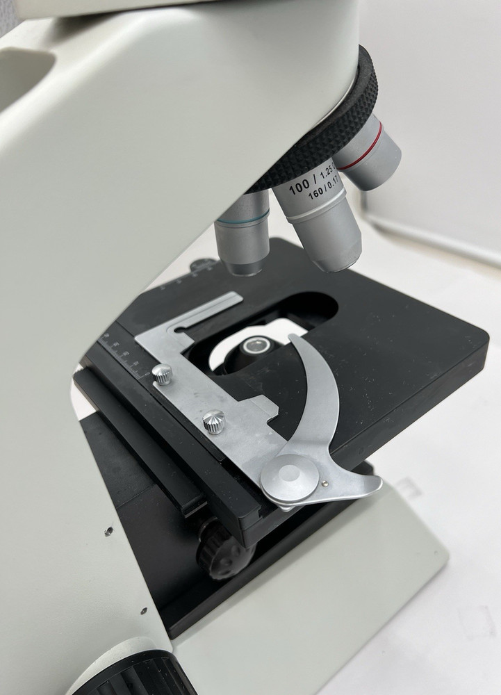 McKesson Lumeon series Hematology Microscope