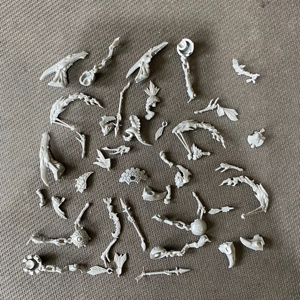 Warhammer AoS - Lizardmen Seraphon spare components (6C5 B549)