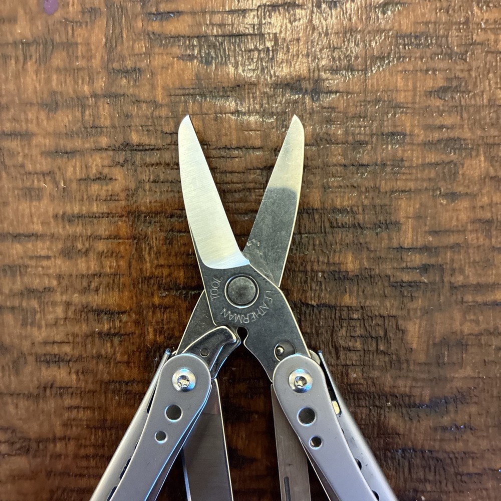Leatherman Style CS Black Mini Multi-Tool Keychain Stainless - Excellent