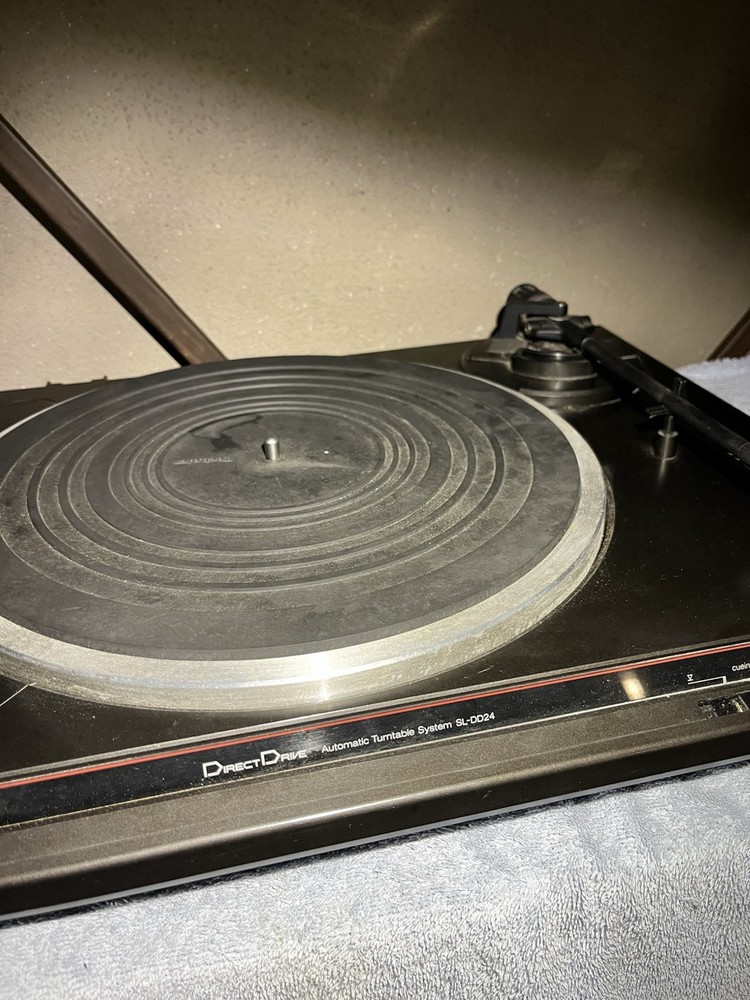 Vintage Technics SL-DD24U Direct Drive Automatic Turntable - Untested
