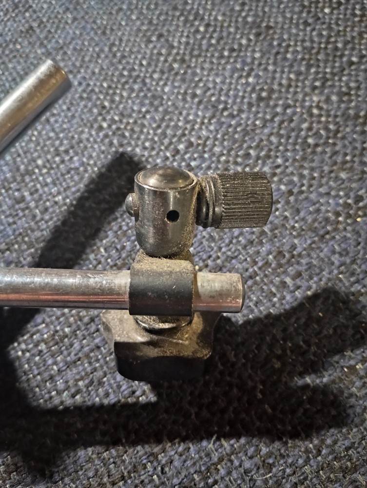 Magnetic stand for test dial indicator