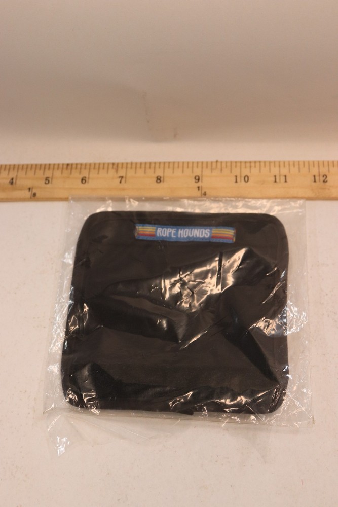 Rope Hounds Square Pad Black 3" x 3"