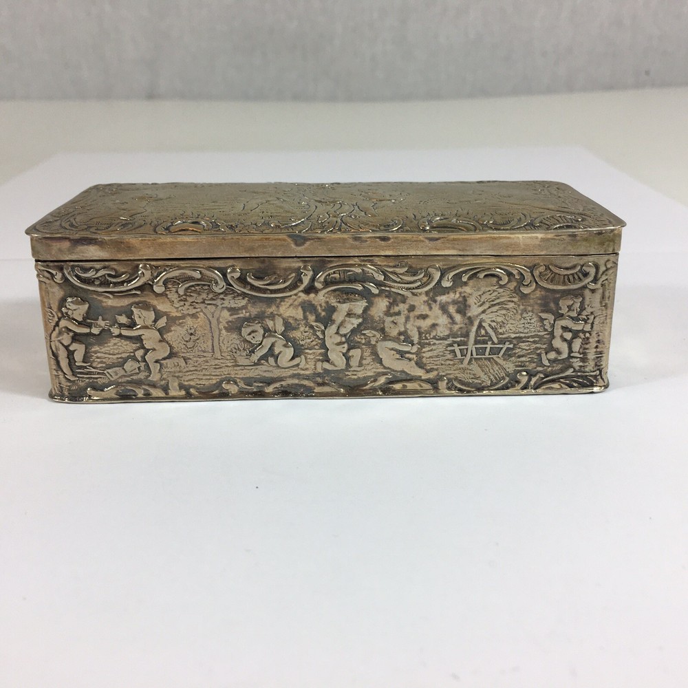 Antique German Hanau Pseudo Embossed Cherubs Playing Solid Silver Box 12cm Wide
