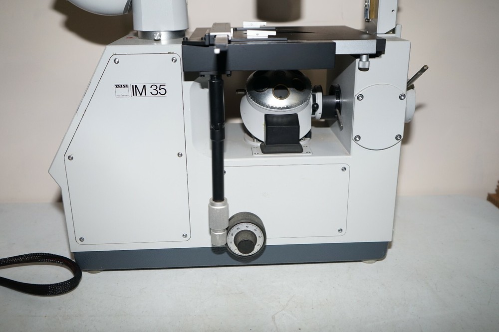 ^ Zeiss IM35 Inverted Microscope #C208