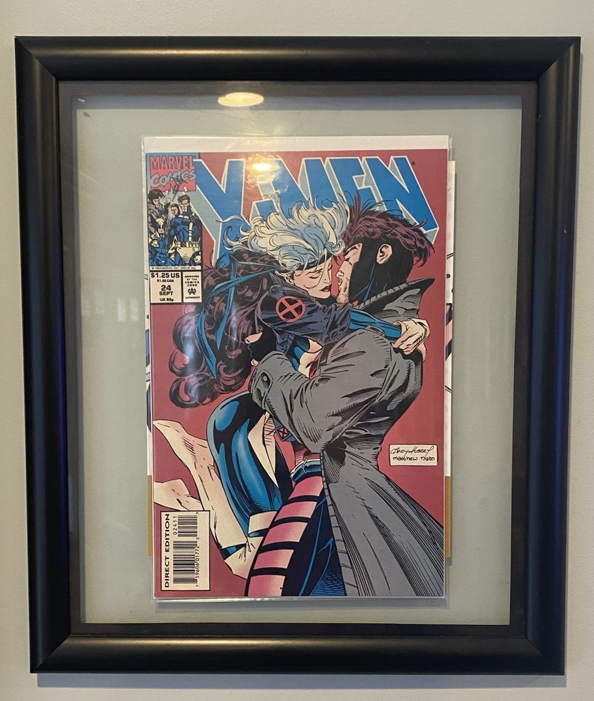 Magazine Comic Book 11" x 13" Float Frame Display Glass Wall Art Frame Black
