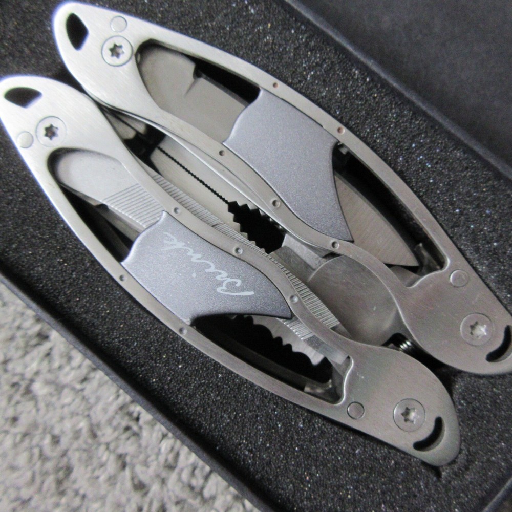 NEW NIB BRINK PRESENT TIME MULTI TOOL TOUCH MODERN 13 FUNCTIONS UTILITY CAMPING