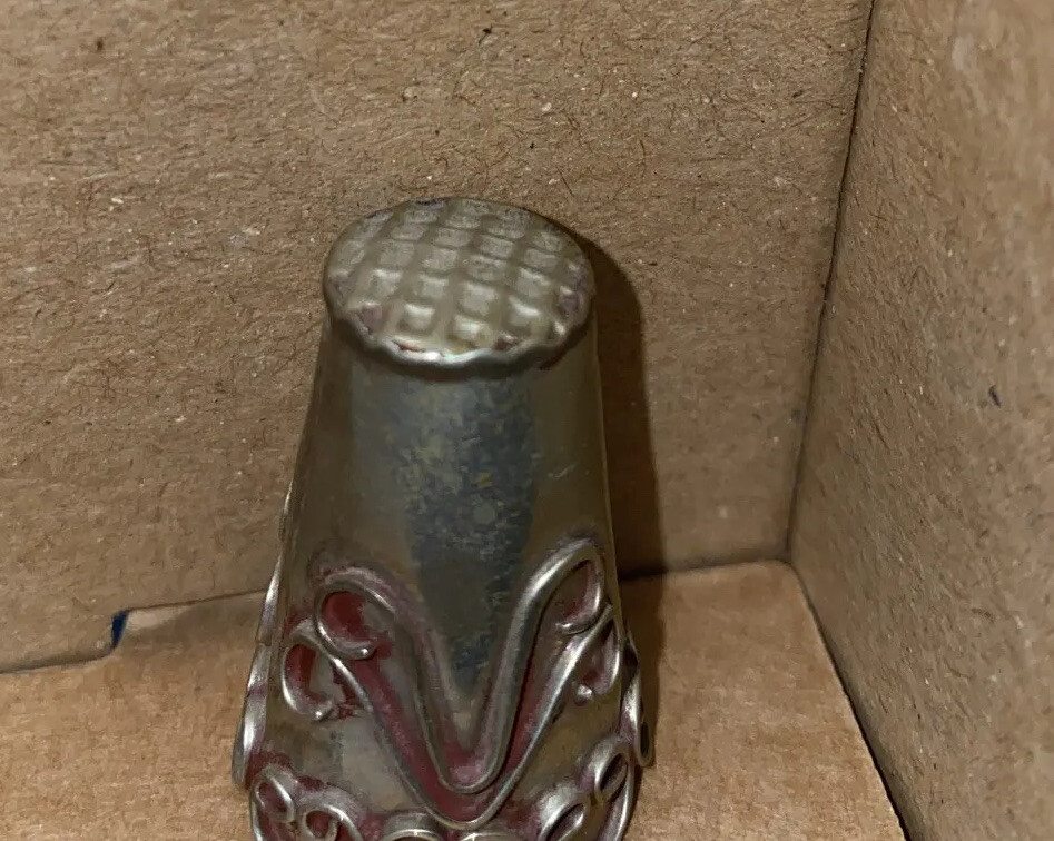 Vintage Mexico Thimble Silver Ornate Wire