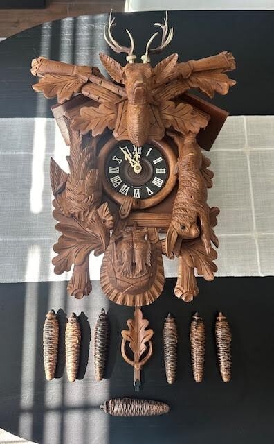 20th Century Carved Black Forest Cuckoo Clock | Hunter Style