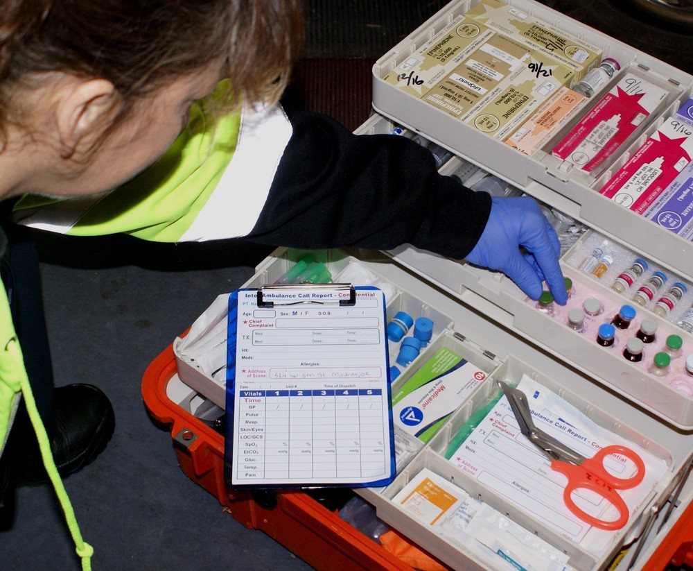 EMT Complete Pocket Pre-PCR Form 100 pack + Hyper-flex Clipboard