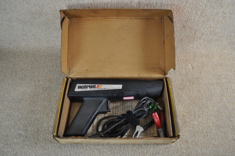 Vintage Actron D.C. Power Timing Light Black Model L-100