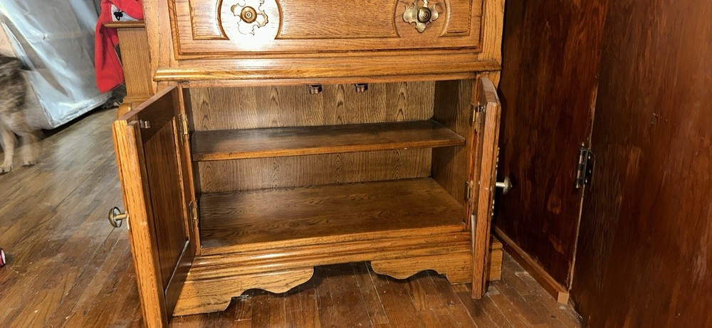 Vintage American Drew Fold-Out Top Buffet