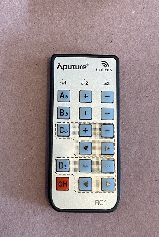 Aputure COB 120d LED Light w/Light Storm Controller HD