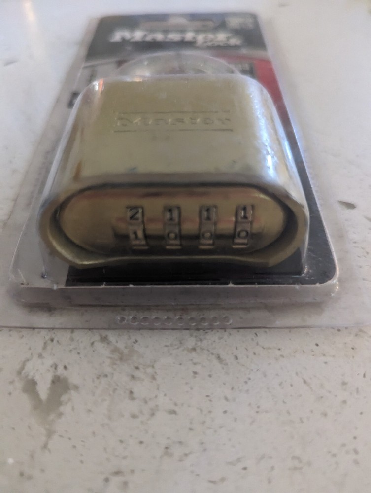 Master Lock Resettable Combination lock 175D tough under fire