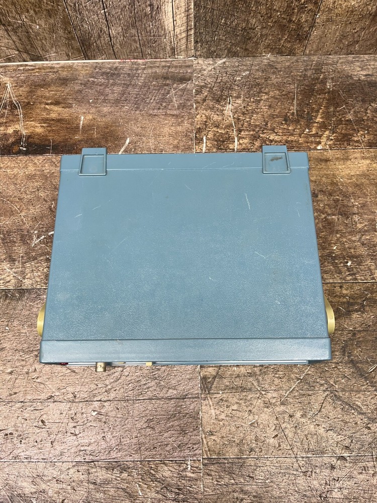 Tektronix CFC250 100 MHz Frequency Counter