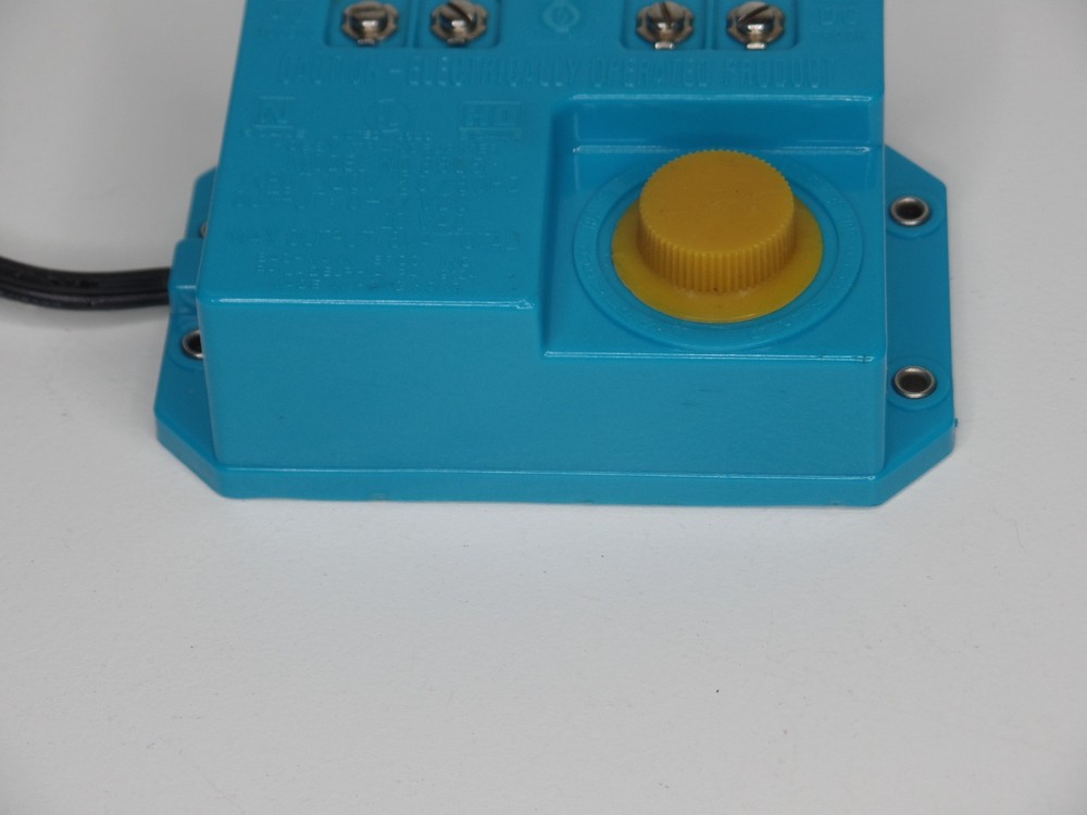 Bachmann HO & N Scale Hobby Transformer #6605 Model Train Power Pack Tested Blue