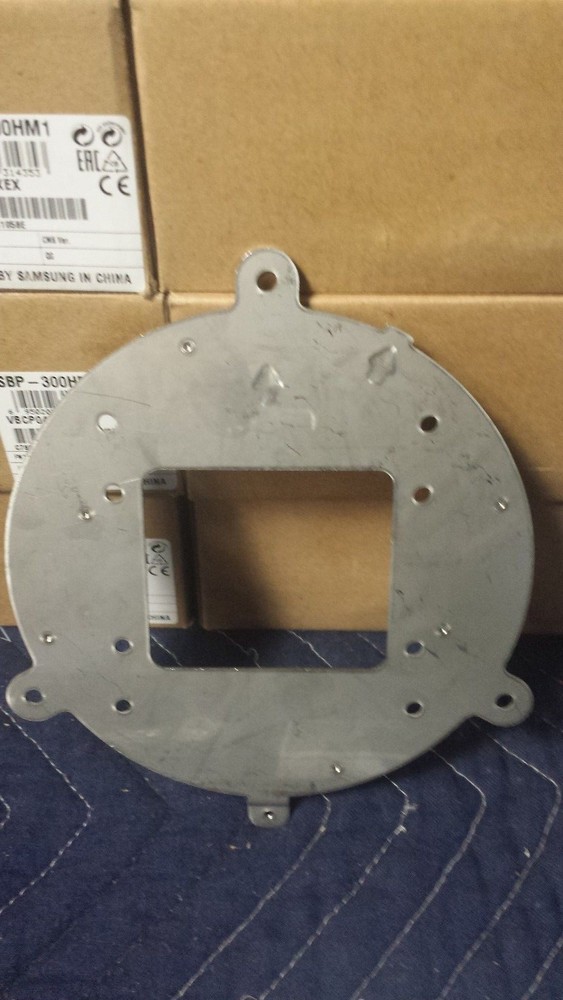 Samsung SBP-300HM1 Mounting Adapter for Surveillance Camera