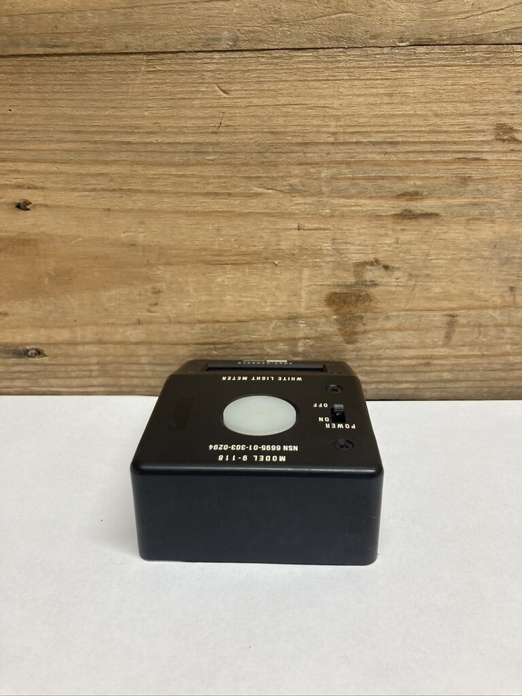 White Light Meter 9-118 Arga Controls