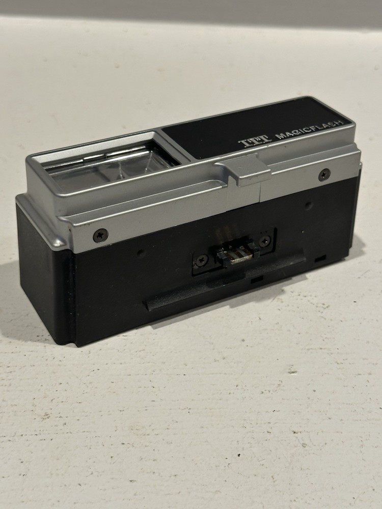 ITT MagicFlash Electronic Flash For Kodak Instant Camera Untested