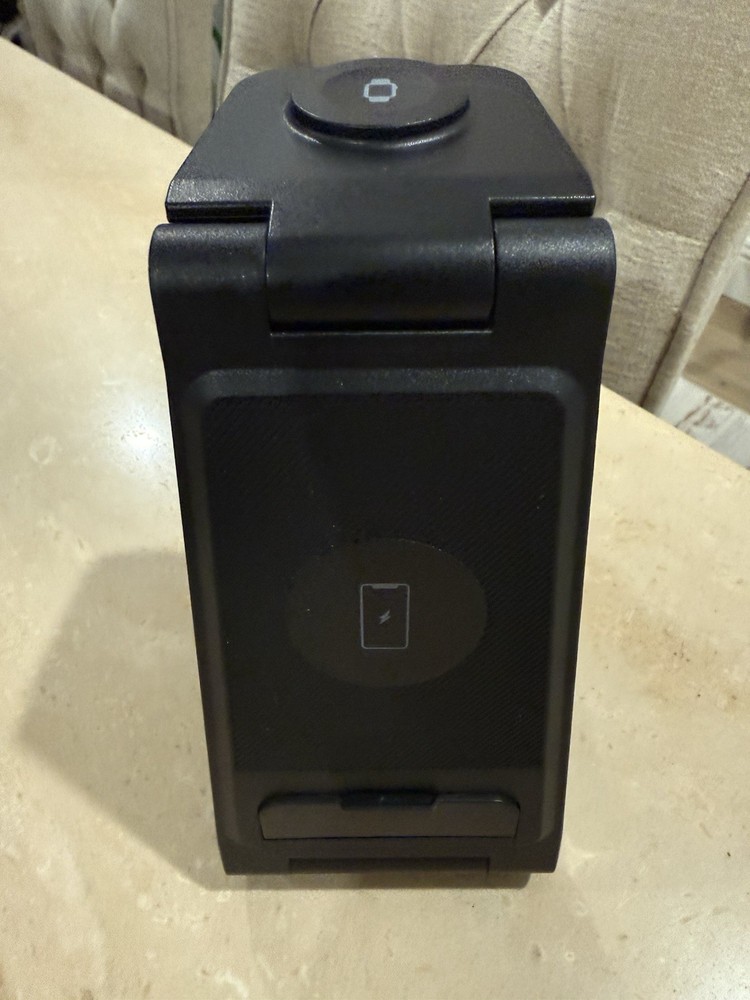 3-in-1 Wireless Charging Station Fast Charging Dock For Apple/Android Device BLK