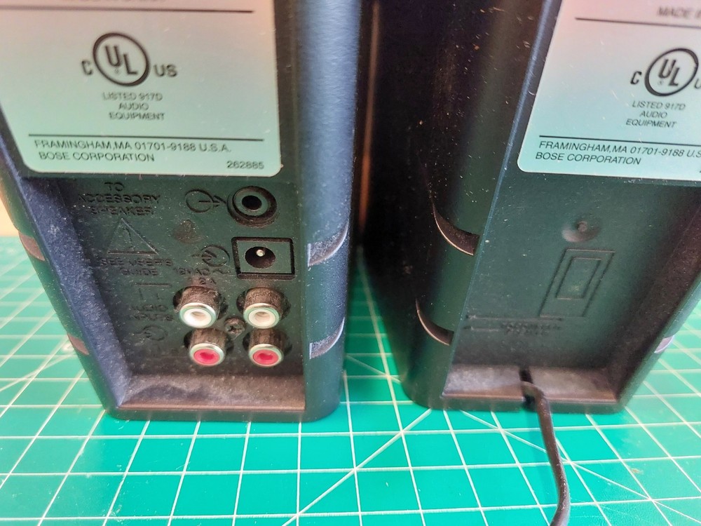 Bose MediaMate Computer Speaker Pair W AC Adapter Tested & Works
