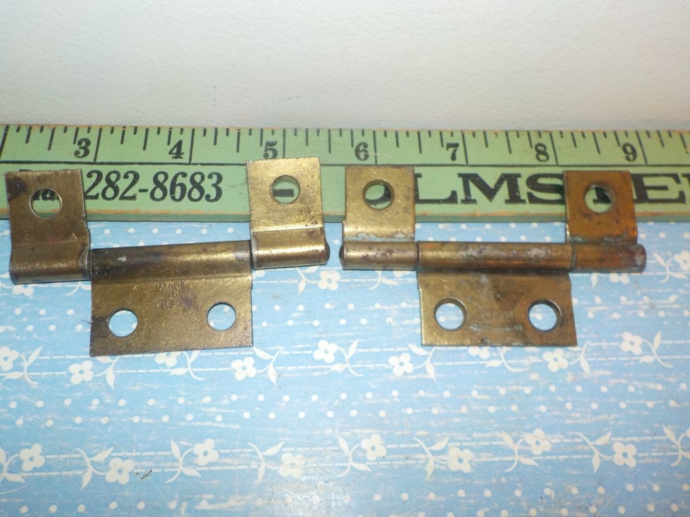 2 Vintage Stanley 3" Hinges