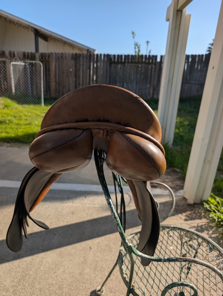 Frank Baines Eclipse English GP Saddle - 18" Seat Medium Wide Tree