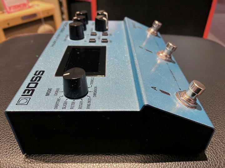 BOSS MD-500 Modulation Guitar Effects Pedal 28 Effects Used