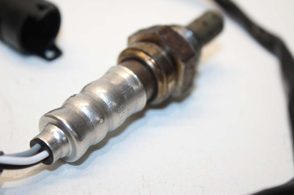 2000 - 2006 BMW R 1150 RT OXYGEN SENSOR