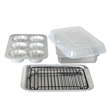 Nordic Ware Naturals® Compact Ovenware 5 Piece Bakeware Set