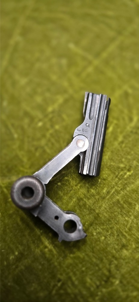 Luger P08 WWII, Toggle Link, Rear,Forward and Breech Block