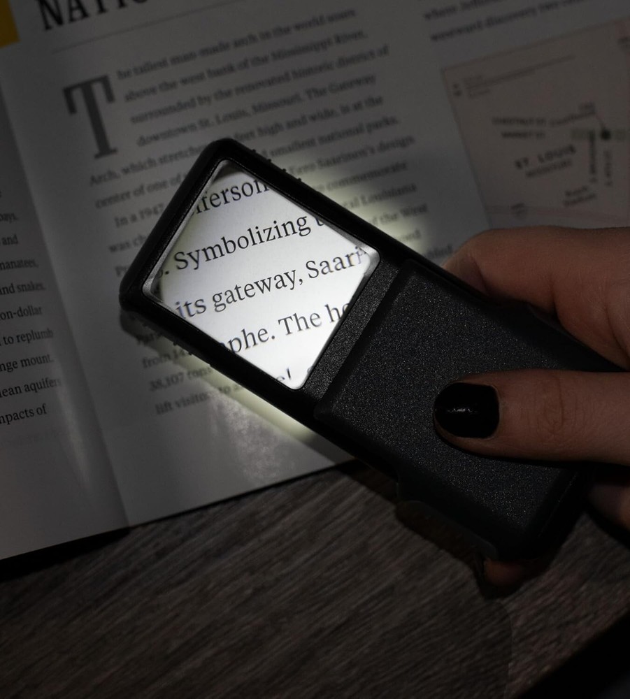 LED Lighted Magnifier 5X Acrylic Compact Low Vision Reading Inspection