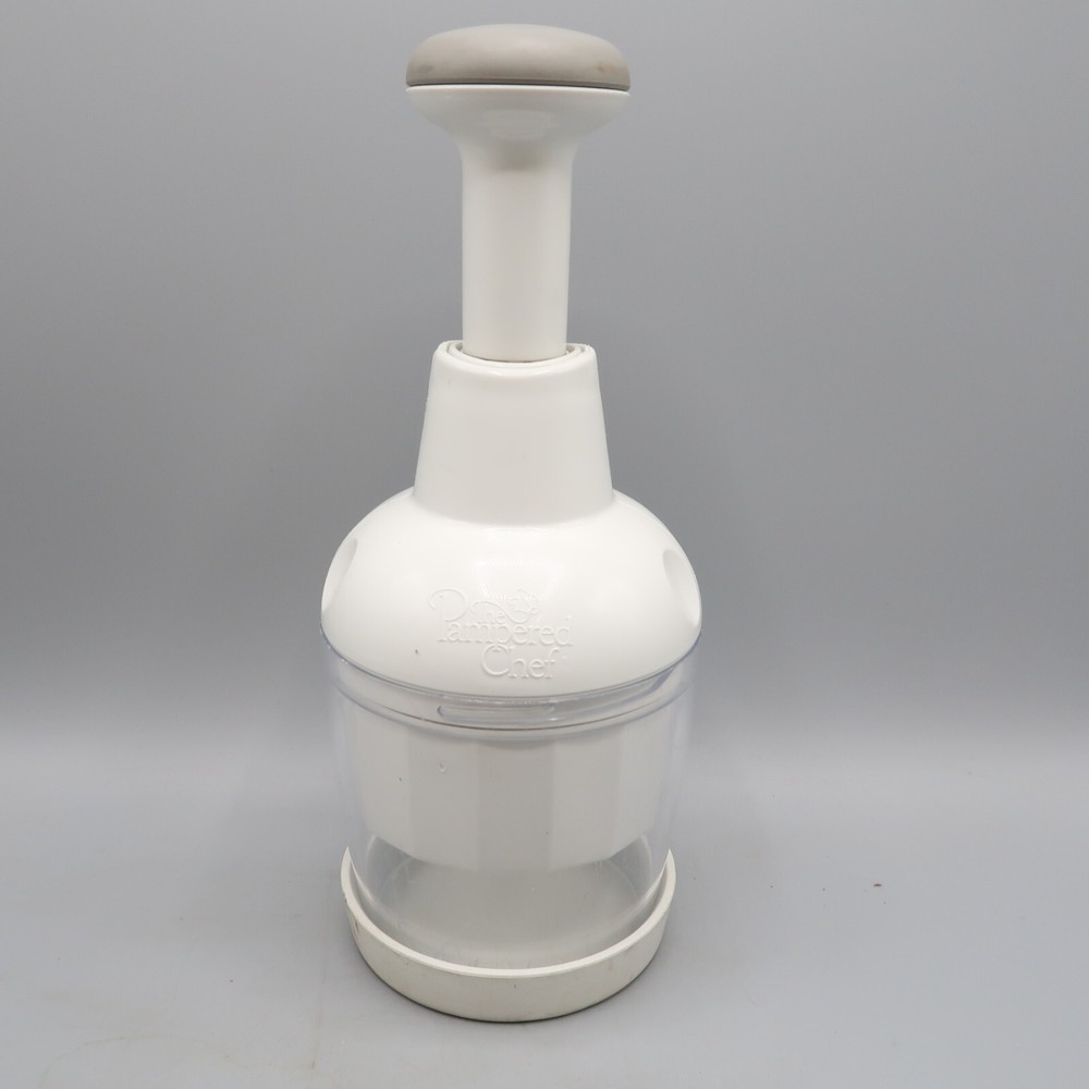 PAMPERED CHEF Food Hand Chop Chopper Processor Push Function