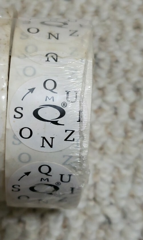 Quiznos Day Dot Labels (M-S Q-S) - 1 Roll