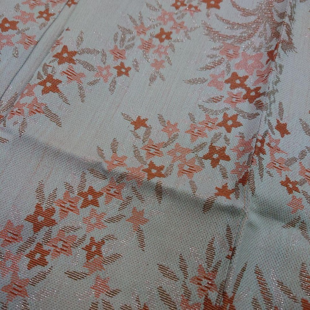 Bespoke genuine antique sewing wool small pattern single garment basting