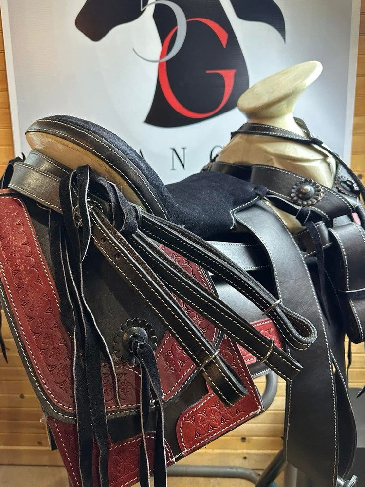 Saddle Montura Charra