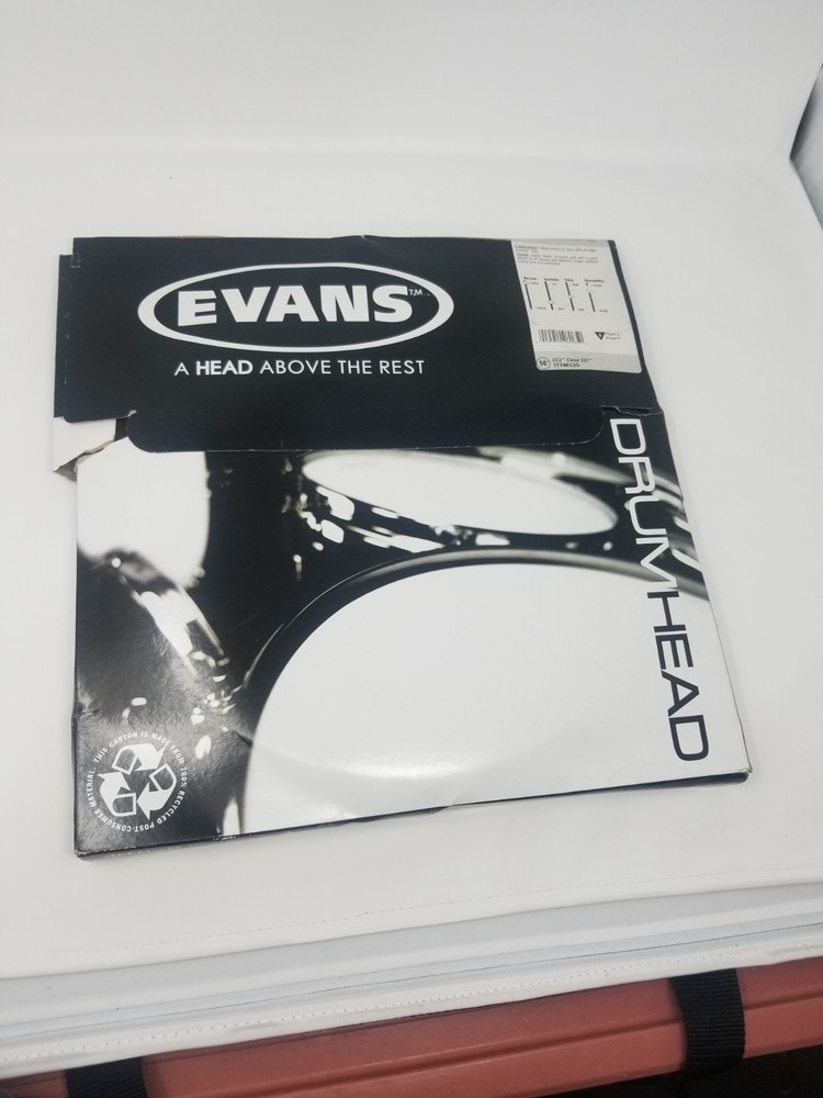 INCLUDES X2 - Evans EC2 Drumhead 14" Clear AND Evans EC Resonant Drumhead 14"