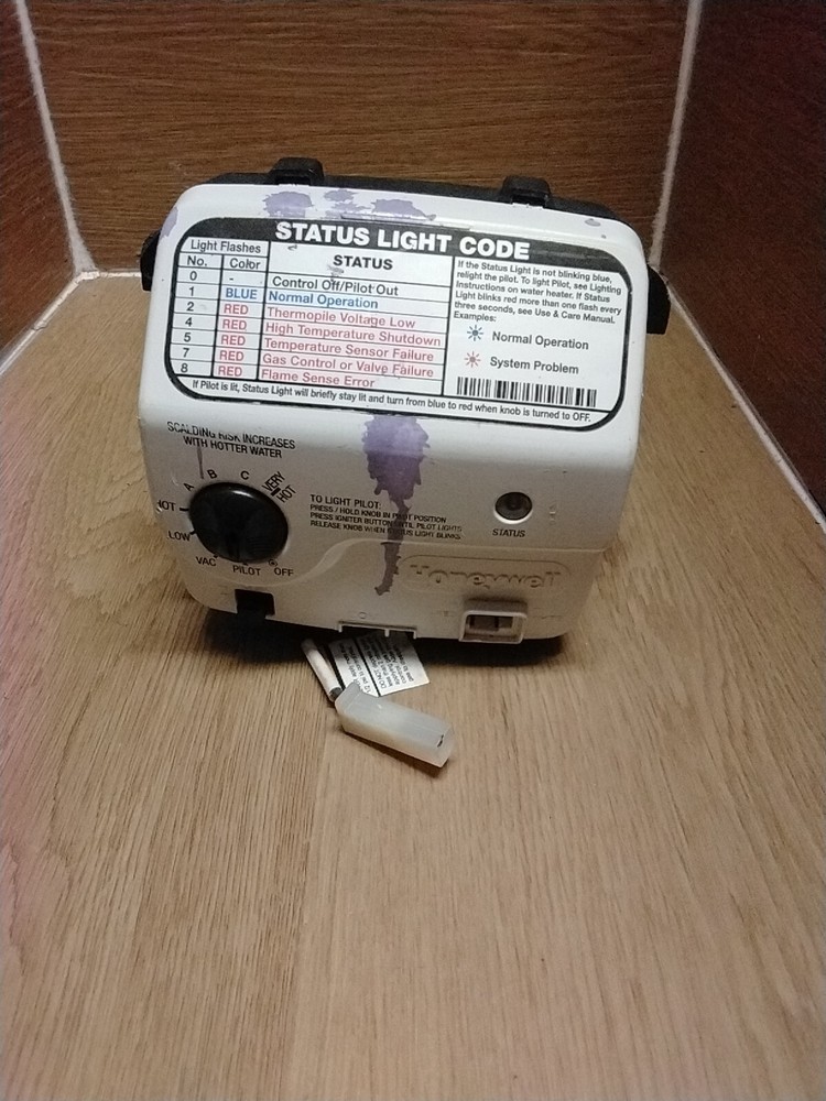 Honeywell Water Heater Gas Valve WV8840C1522 AP16910D 30 Day Warranty FAST SHIP