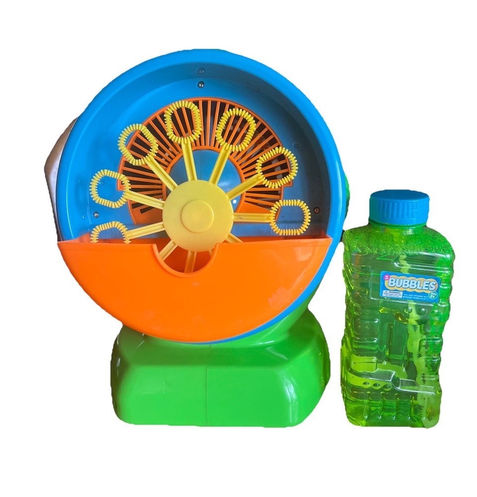Mega Bubble Hurricane Blower Machine Blows Gazillion Bubbles Toy  &16oz Solution