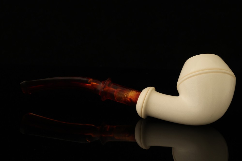 Rhodesian Block Meerschaum Pipe with fitted case 14606