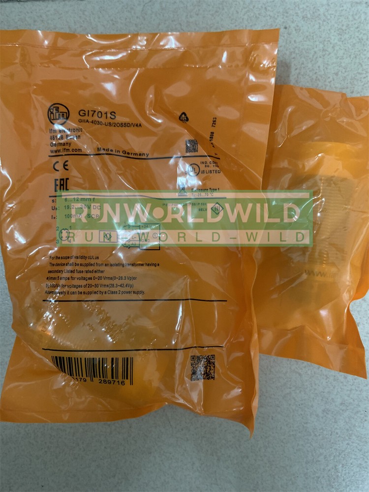 1Pcs New for IFM Proximity switch GI701S