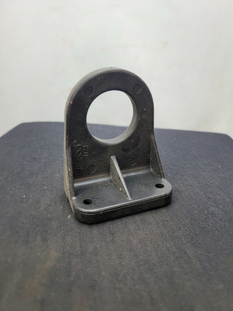 Attwood Marine 4122-3 Aerator Remote Bracket