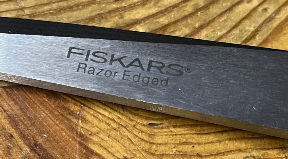 Fiskars Scissors 9-inch Razor Edged Shears Fabric Super Sharp