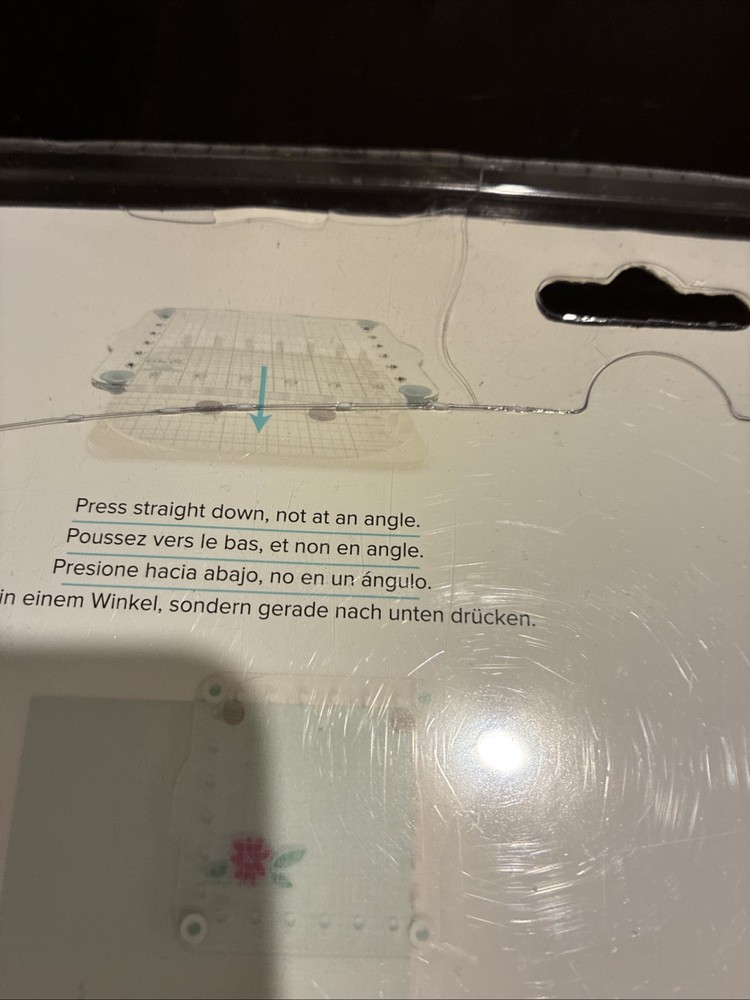 We R Memory Keepers Crafter's Essentials Precision Press Advanced 5-Piece Set