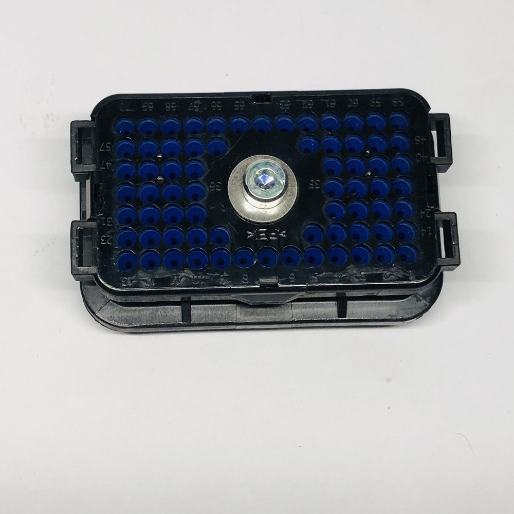 70 PIN CONNECTOR 160-7689