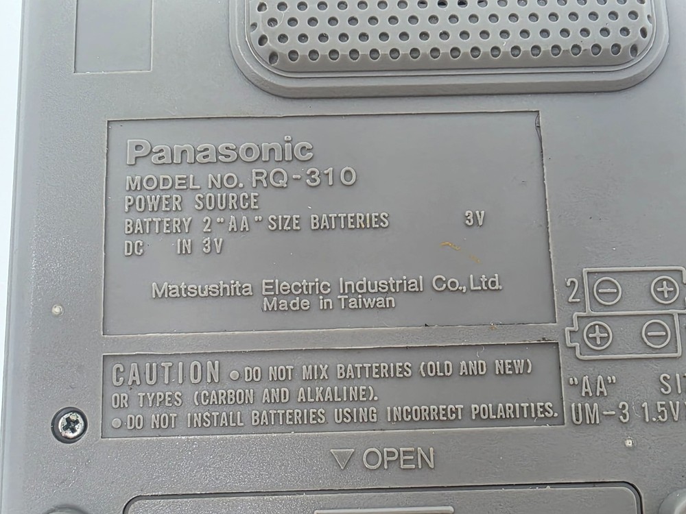 Panasonic RQ-310 Mini Cassette Recorder Auto Stop UNTESTED